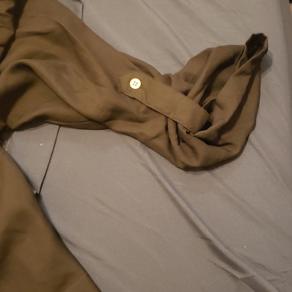 Shirt - Picture 3 of 3